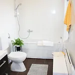 With Pool And Covered Terrace ヴィラ *