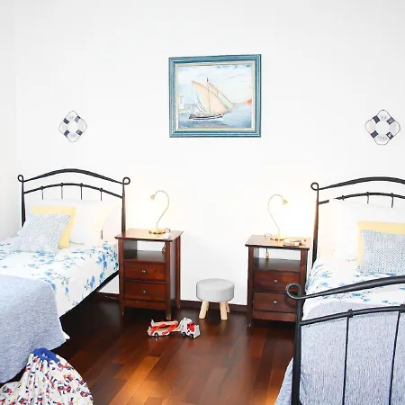 With Pool And Covered Terrace * Labin (Istria)